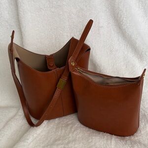 Anti Kraft Elegant Brown Leather Women's Bag in a Bag Set